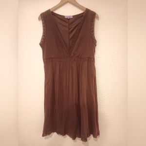 Violet V Neck Sleeveless Lace Trim Dress